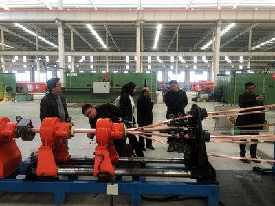 攜手共進(jìn)，共贏未來——美國(guó)公司團(tuán)隊(duì)來訪交流，共探特種設(shè)備制造新篇章